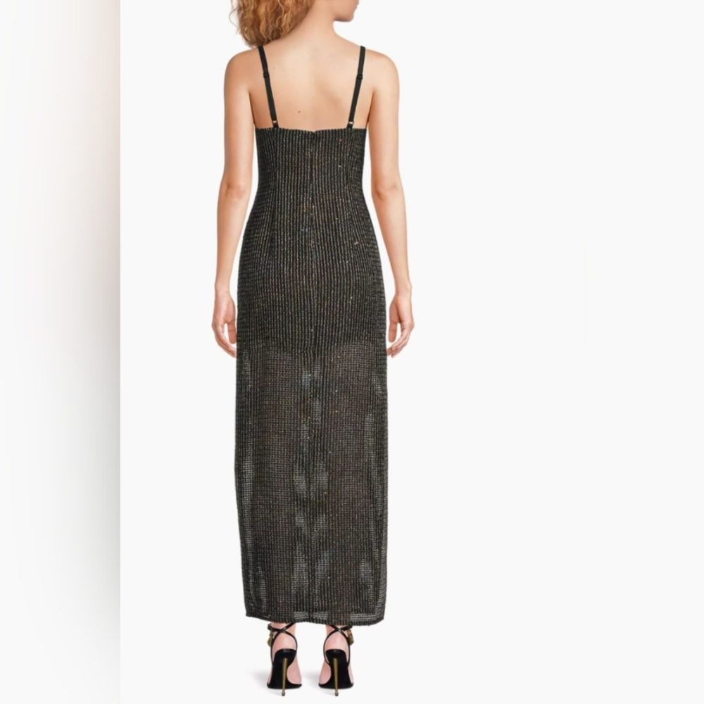 Elegant Black Maxi Dress - Picture 4 of 5